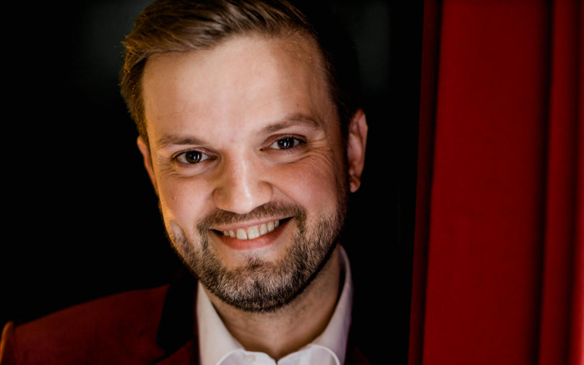 JAN PETRYKA as Evangelist in Bach's Matthew Passion BWV 244 recorded live at Lucerne’s KKL