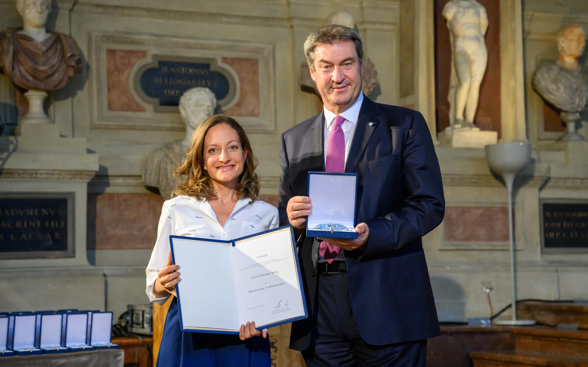 CHRISTIANE KARG awarded the Bavarian Order of Merit